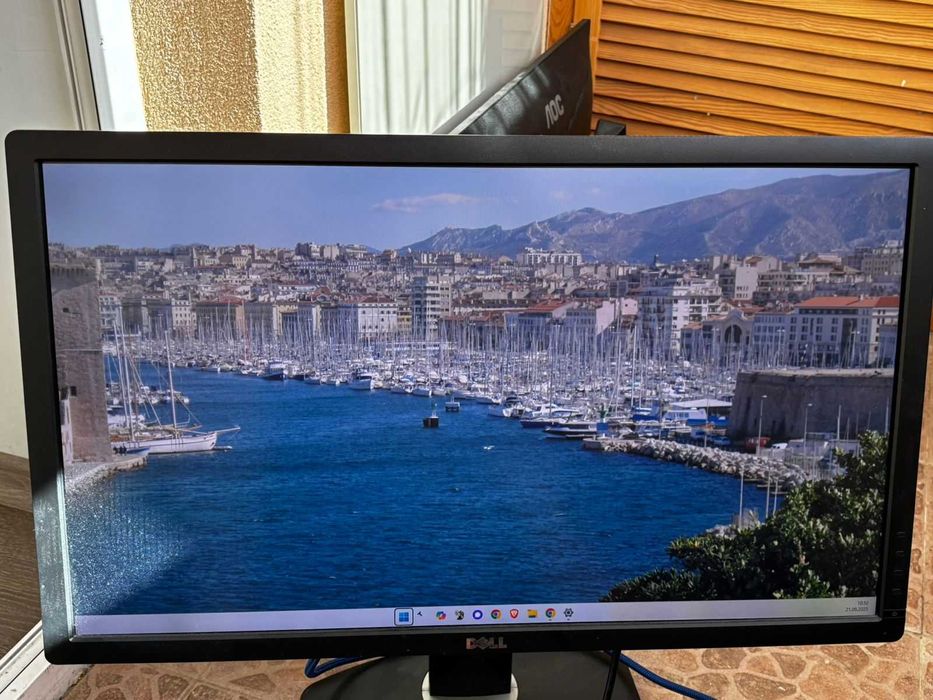 Монітор 27' Dell U2713HMt