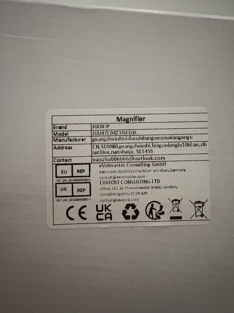 Lupa com lampada led