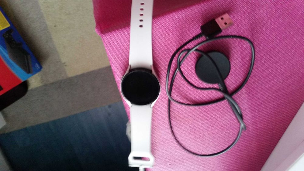 Smartwatch Samsung Galaxy Watch 4 40mm biały