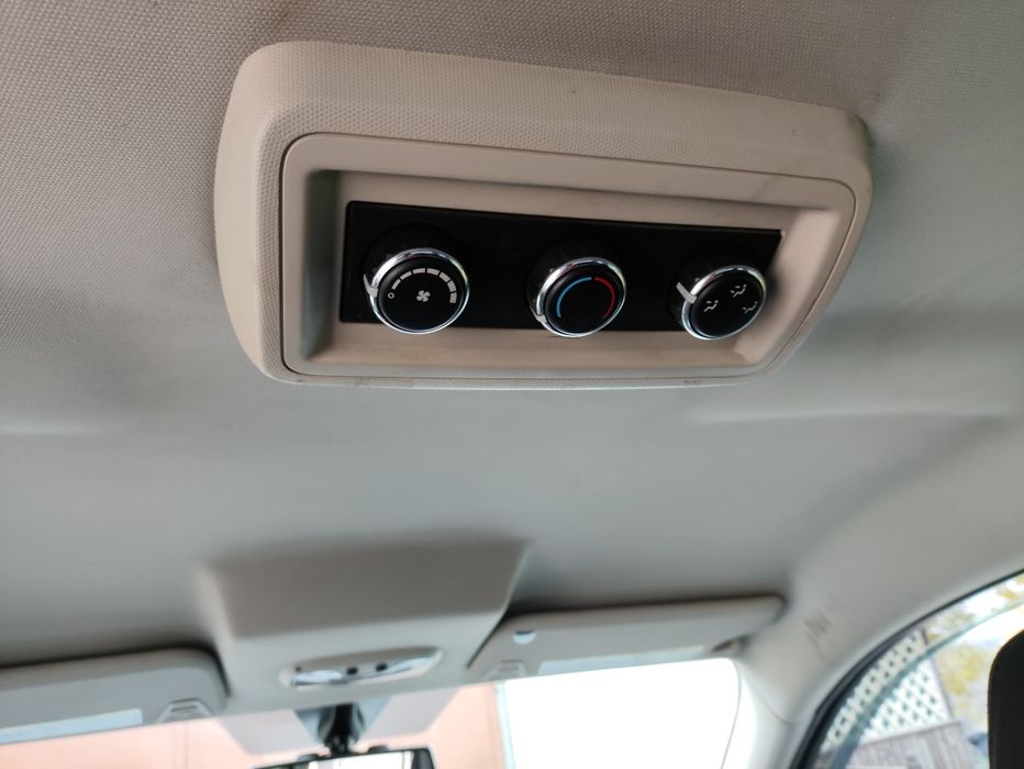 Продам Додж в отличном состоянии 7 мест