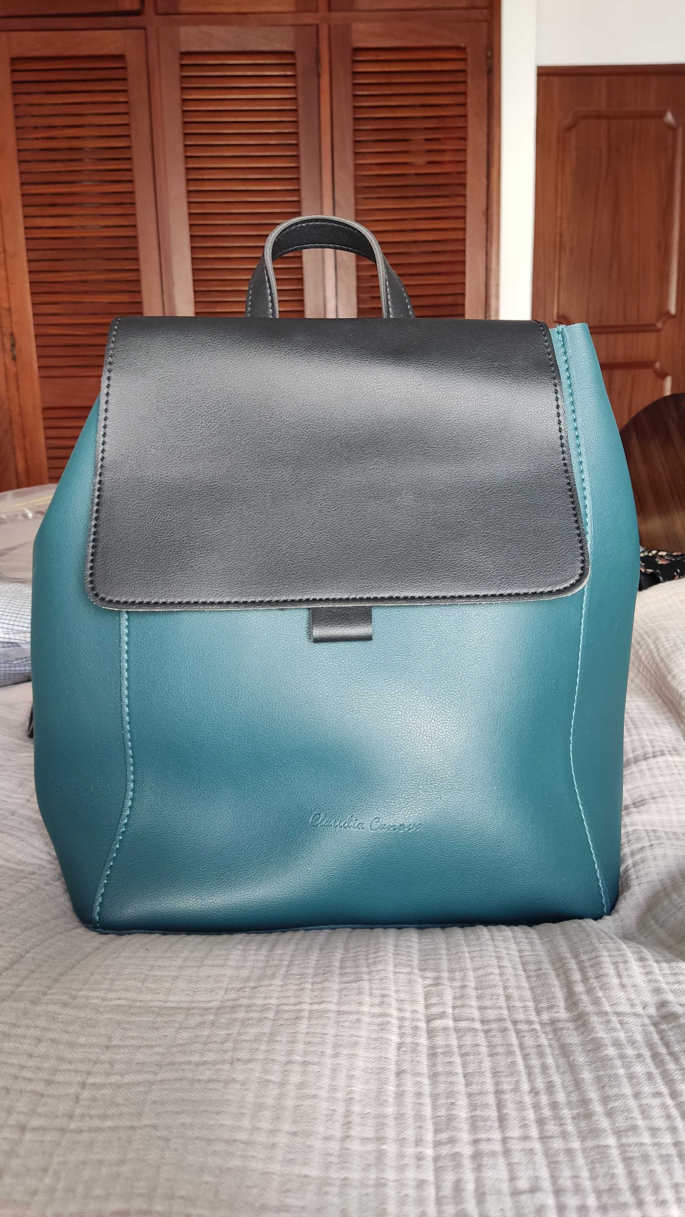 Mochila de Feminina