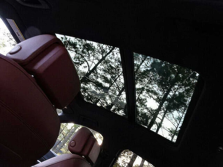 Audi e-tron Premium S Line Sportback      2022