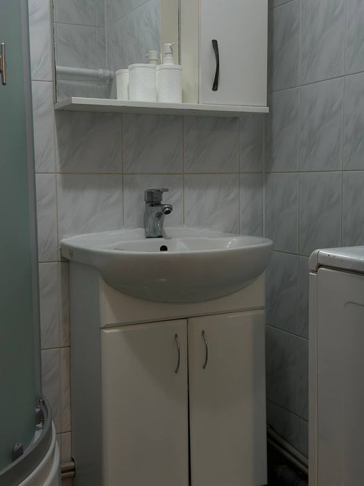 2к квартира подобово центр