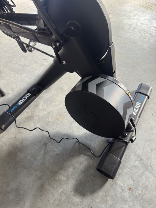 Wahoo Kickr core 2