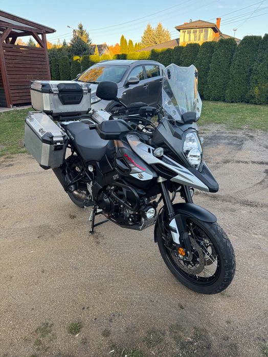 Suzuki VStorm 1000 XT salon Polska niski przebieg