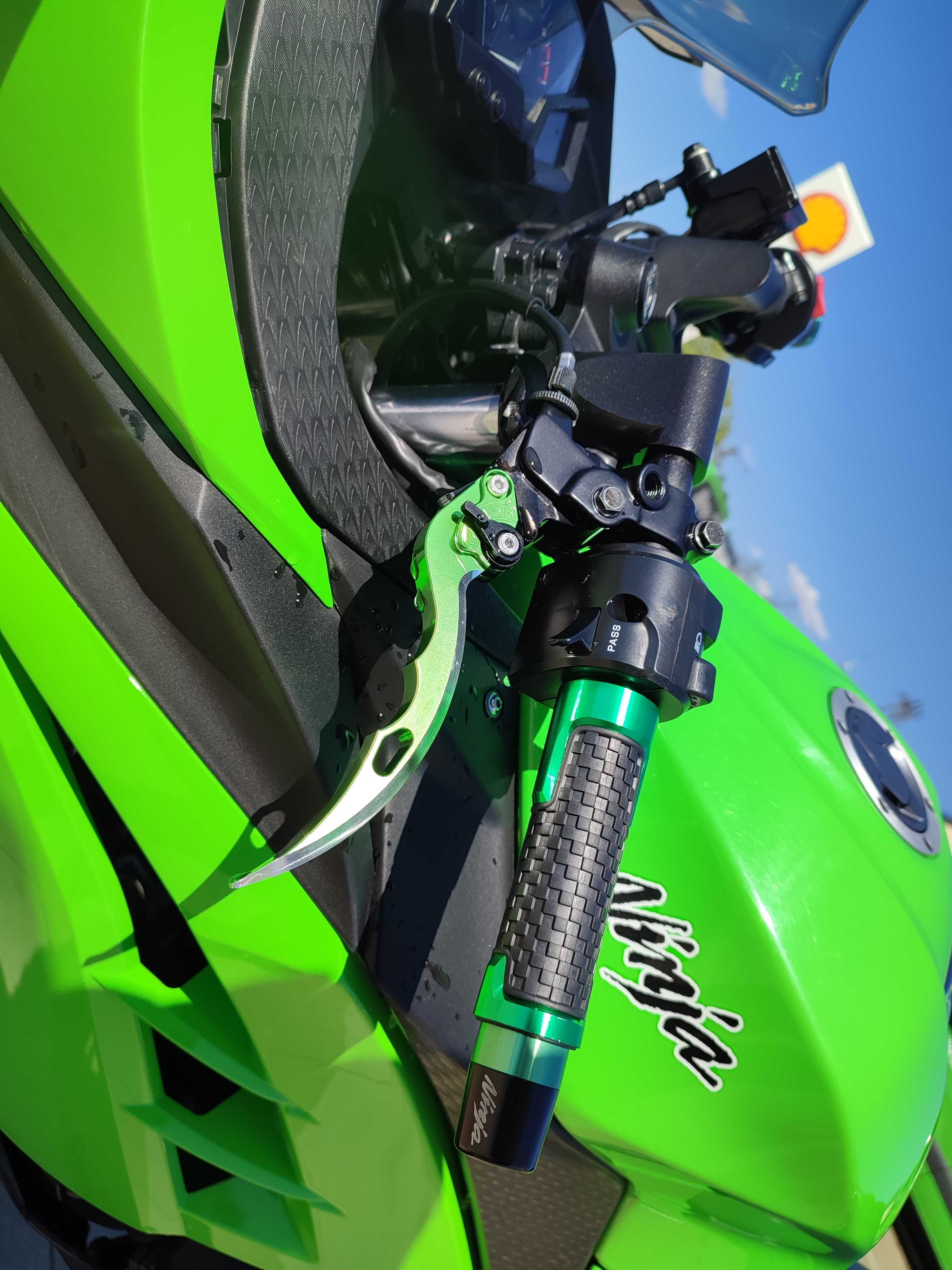 Kawasaki ninja 300