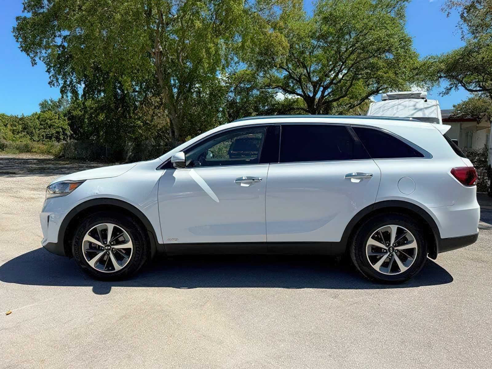 Kia Sorento Ex      2019