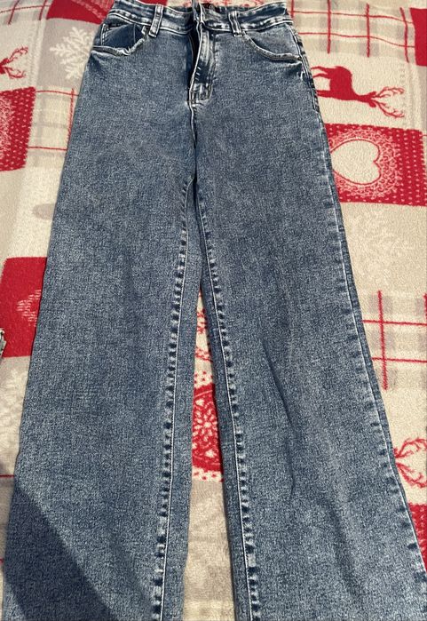 Джинсы палаццо  .