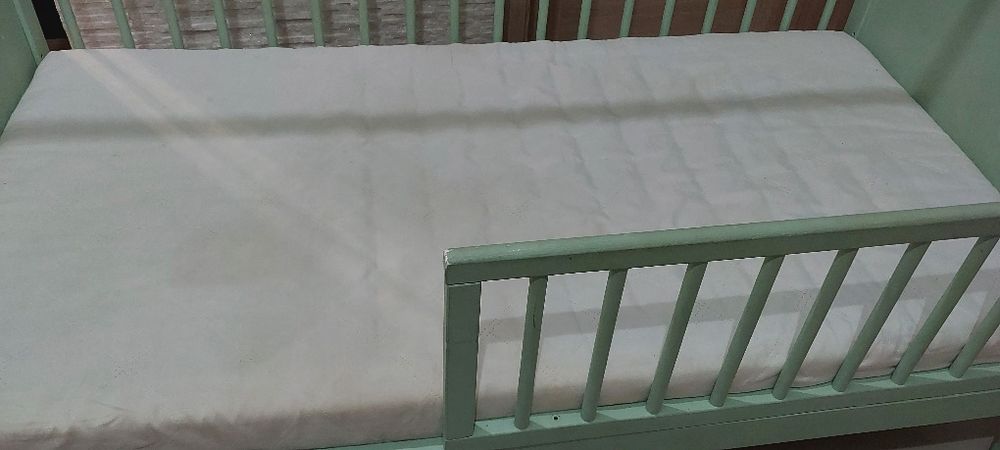 Sprzedam łóżeczko