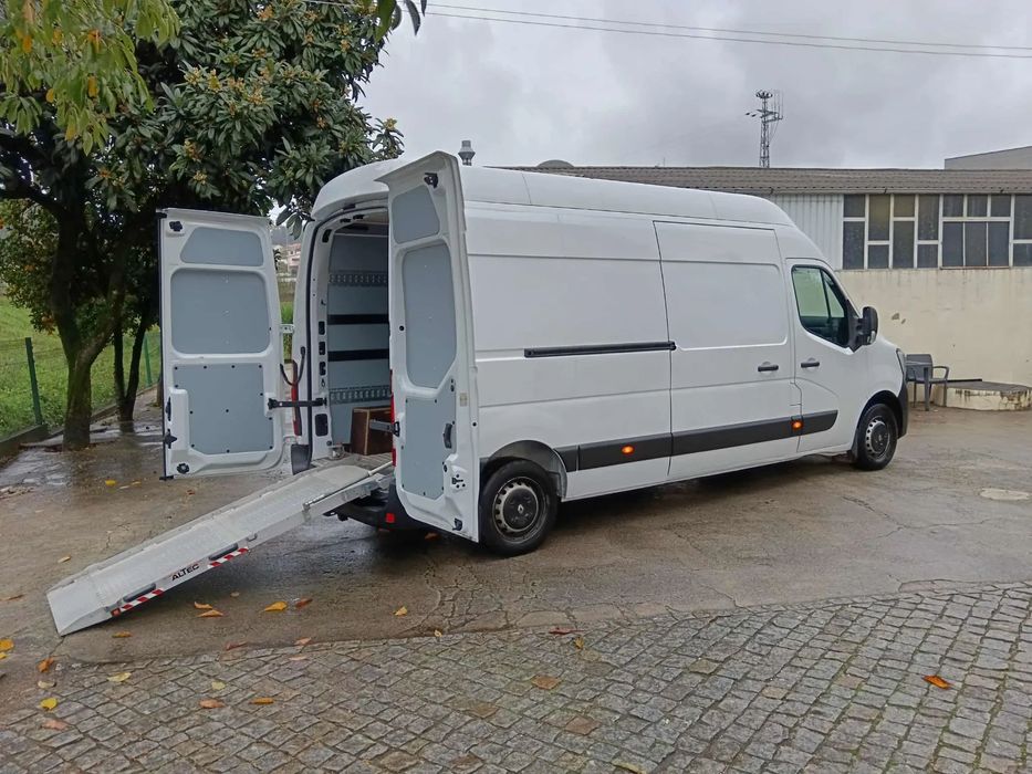 Renault Master 2.3 Dci L3H3 180 CV