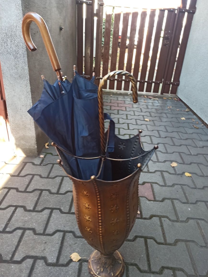 Stojak na parasolki