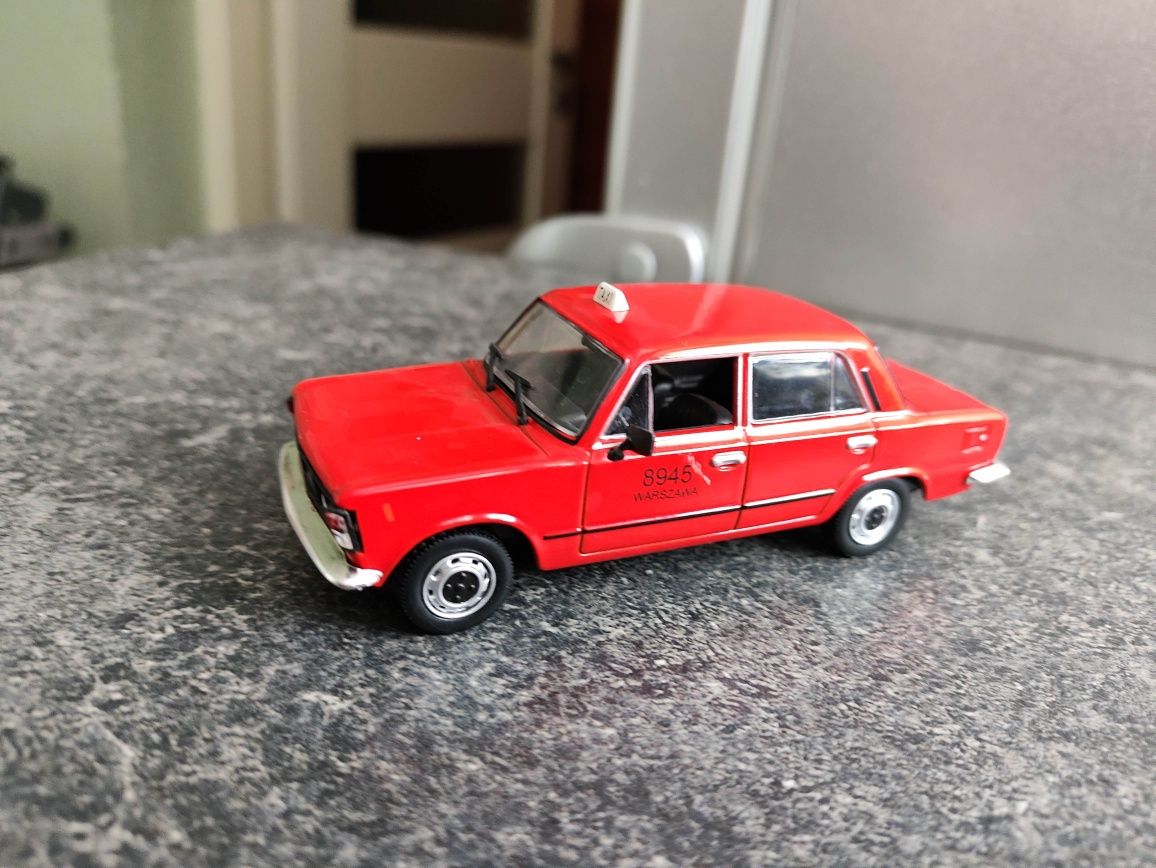 Fiat 125p TAXI.  1:43 legendy PRL-U