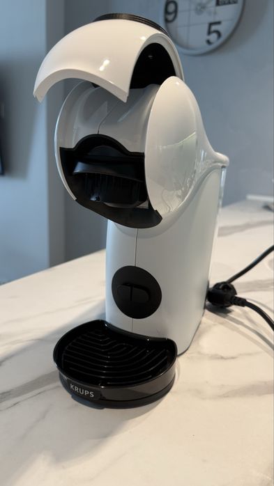 Кавоварка капсульна Krups Nescafe Dolce Gusto Genio S KP2431