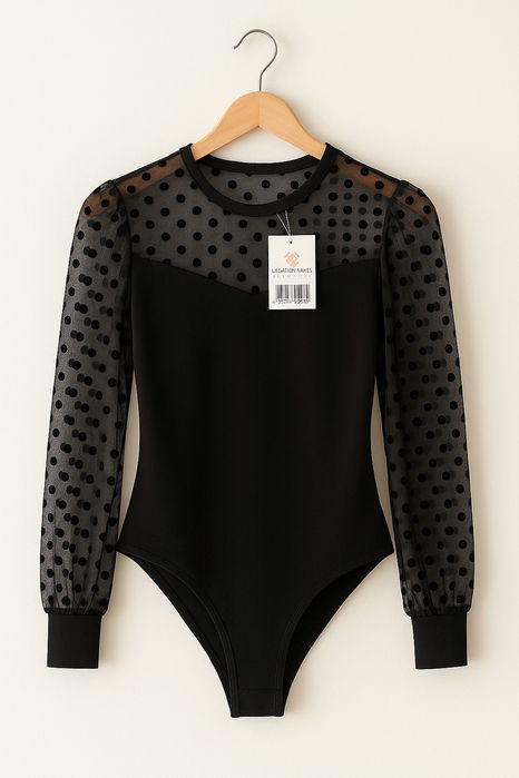 Жіноче боді чорного кольору