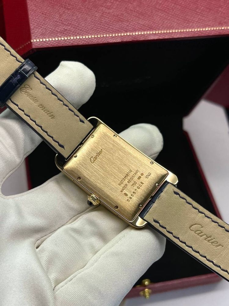 Часы CARTIER Tank Americaine ref. 1740 Золото 18k 27х45mm