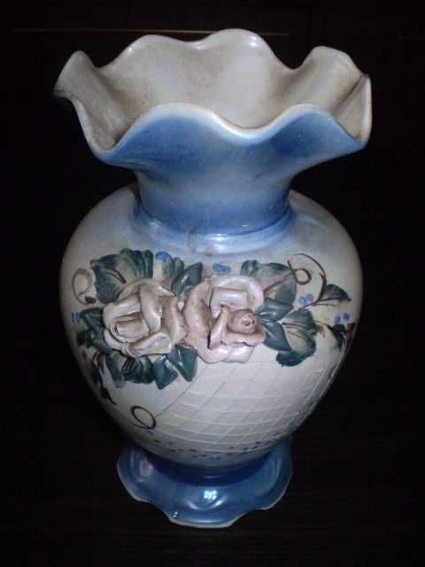 Вазы хрустальные и круглая керамическая времён СССР. Недорого.