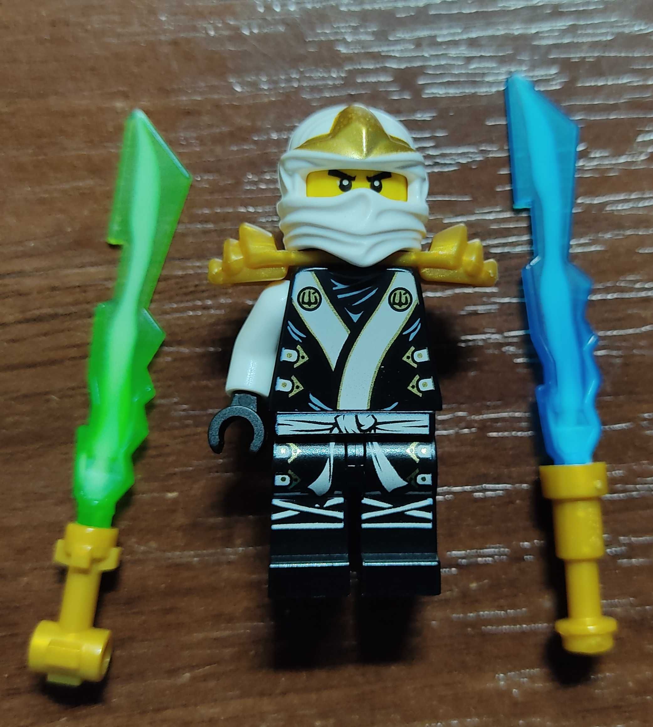 Lego ninjago оригинал фигурка Зейн