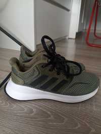 Super lekkie Adidas r.28