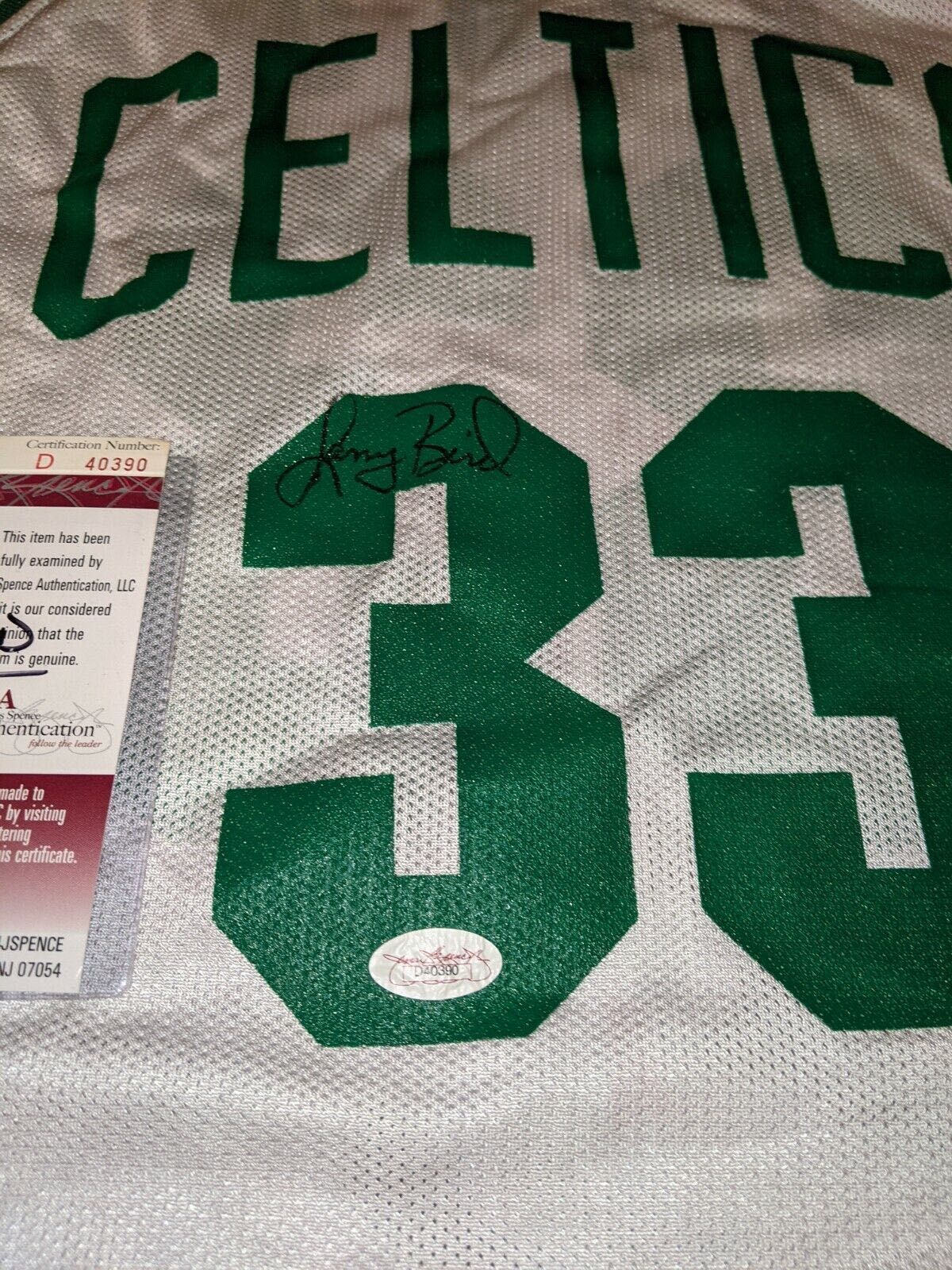 Camisola Larry Bird autografada com certificado