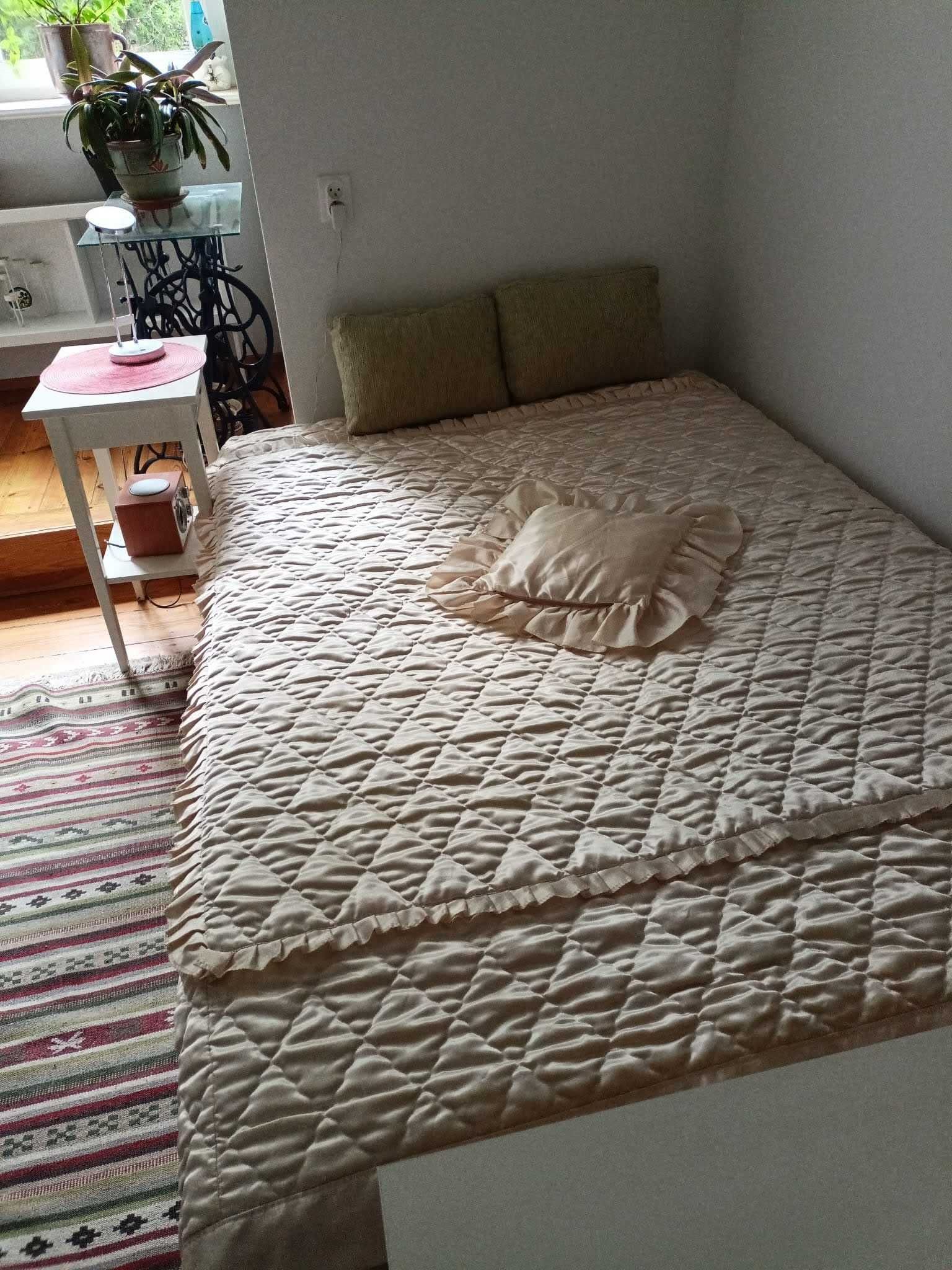 Pokój dla studentki w spokojnym mieszkaniu blisko UG, centrum, lasu