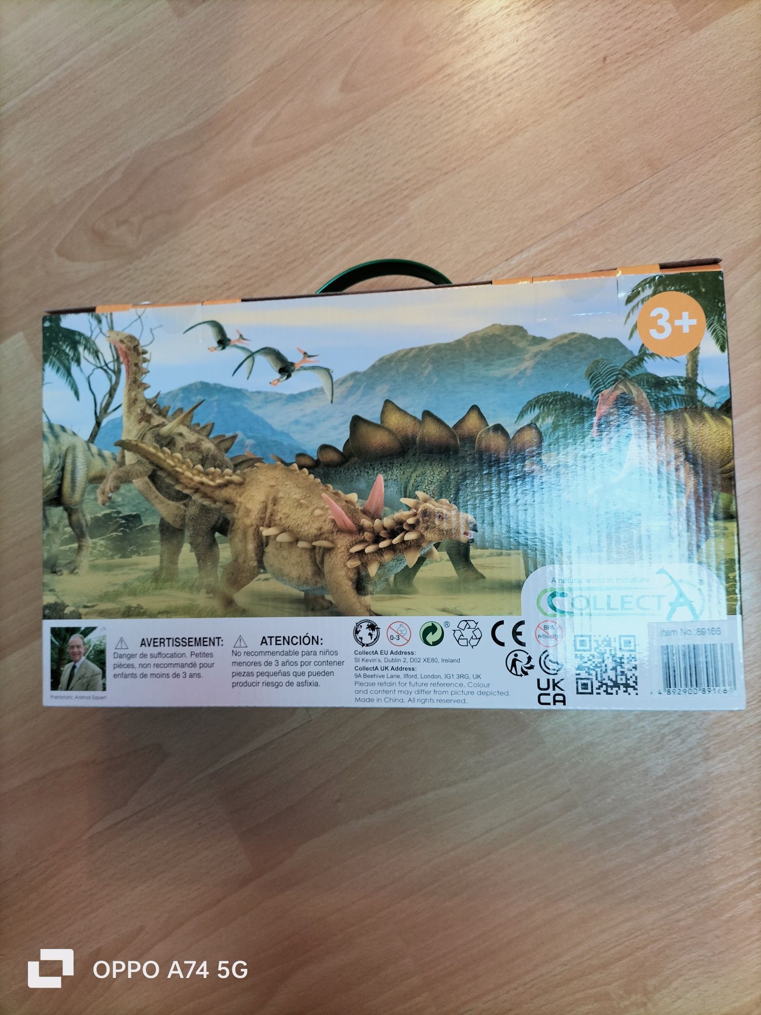Nowy zestaw dinozaur+figurka