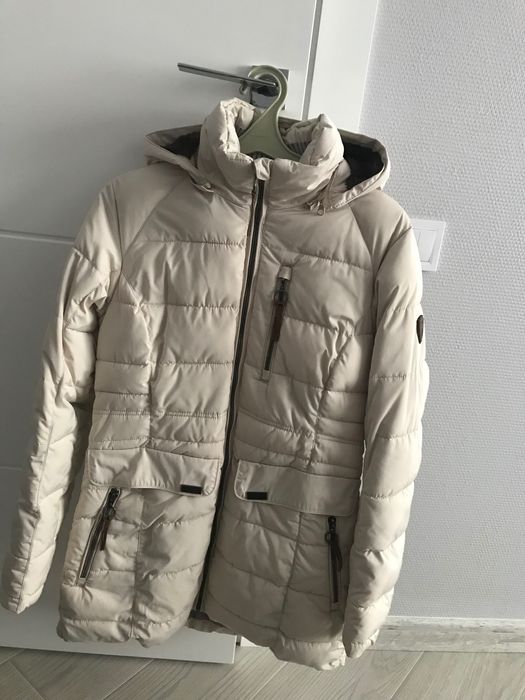 Куртка женская, размер 38