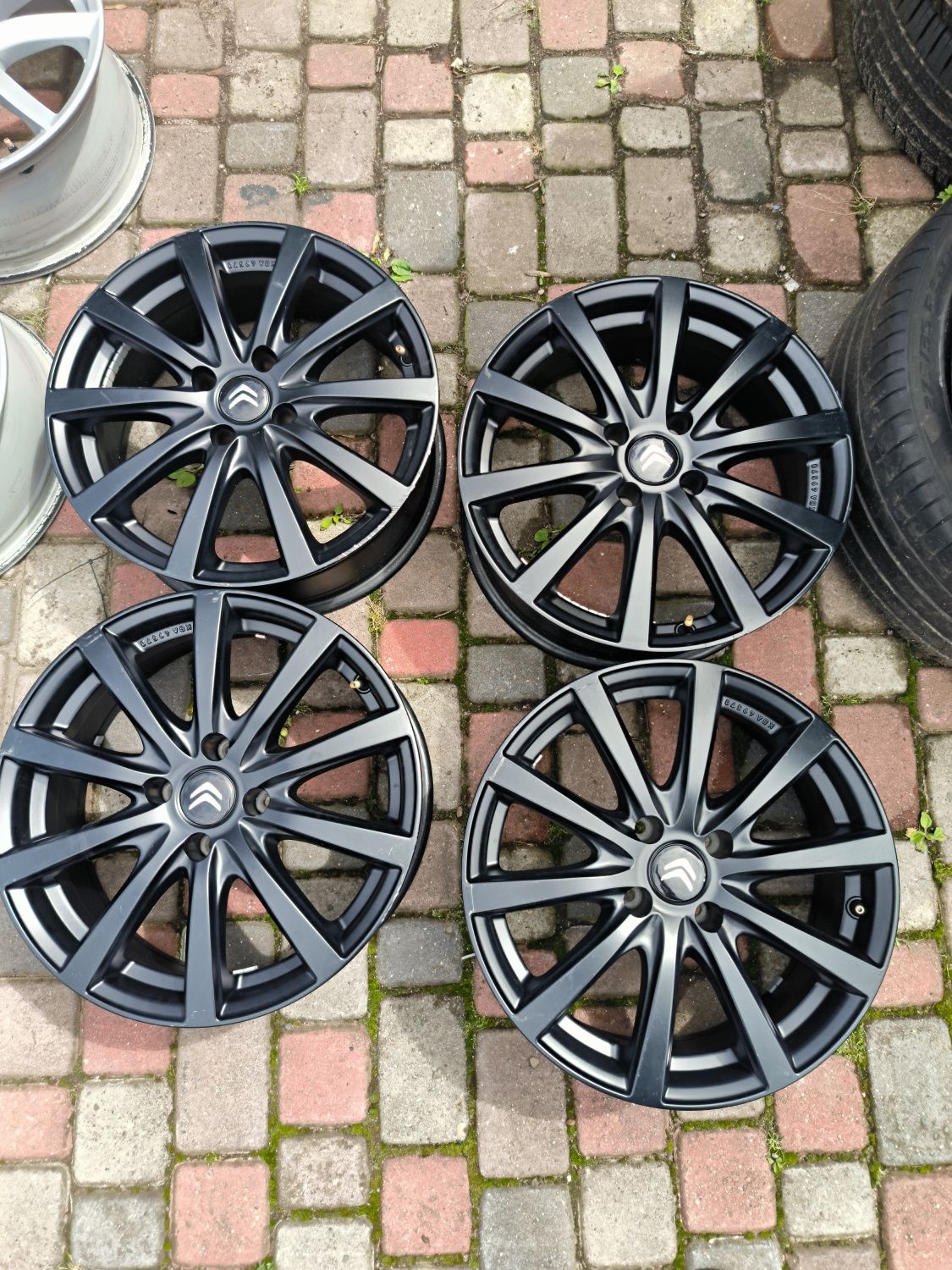 Felgi aluminiowe 17 Citroen C3 C4 C5 Cactus DS3  Picasso - 4x108