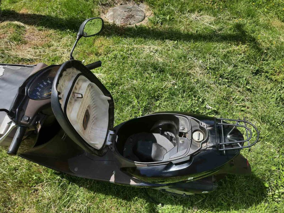 Продам скутер honda cesta 62