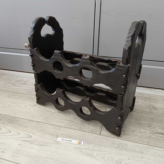 STYLOWY stojak na wino stylizowany na średniowieczny rustykalny