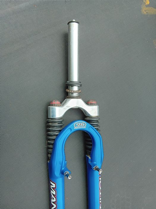 Teleskop/ amortyzator rowerowy Manitou pod koło  26 cali.