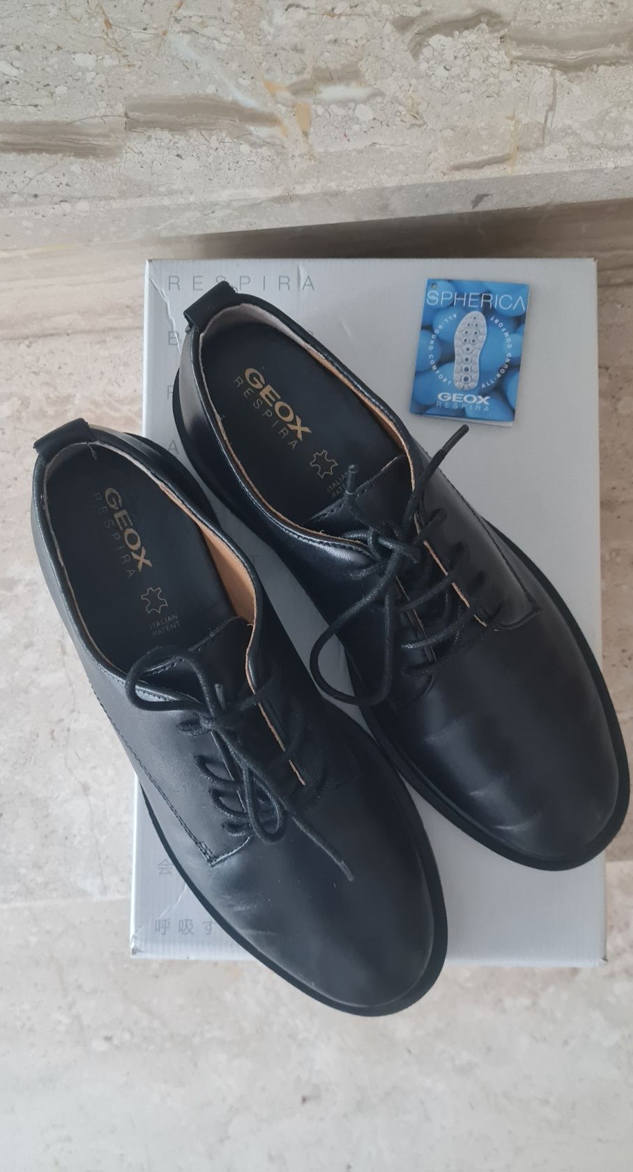 Buty skórzane chłopięce Geox mokasyny, oksfordki rozm.36