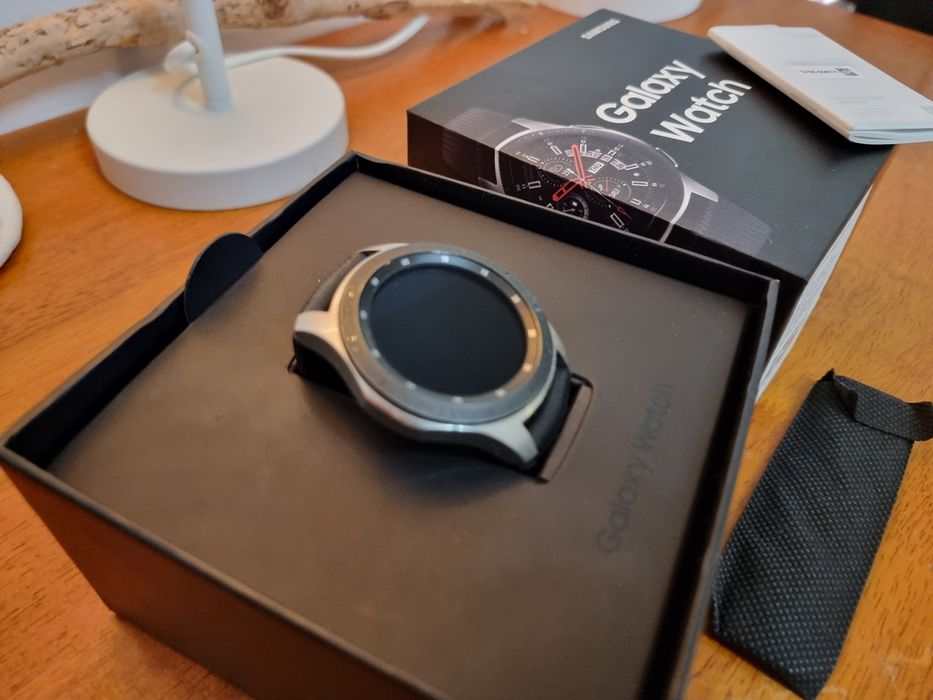 Samsung galaxy Watch 46 mm Bluetooth + darmowy zegarek Samsung gear s2