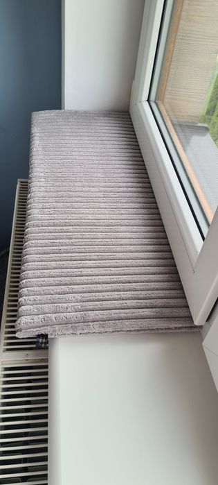 Legowisko na parapet parapetnik kot pies welur szary