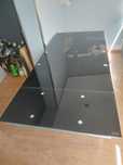 Mesa de vidro preto temperado com 4 cadeiras
