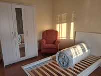 Apartamento com 2 quartos individuais para arrendar