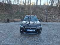 Mitsubishi Outlander Mitsubishi Outlander 2.4