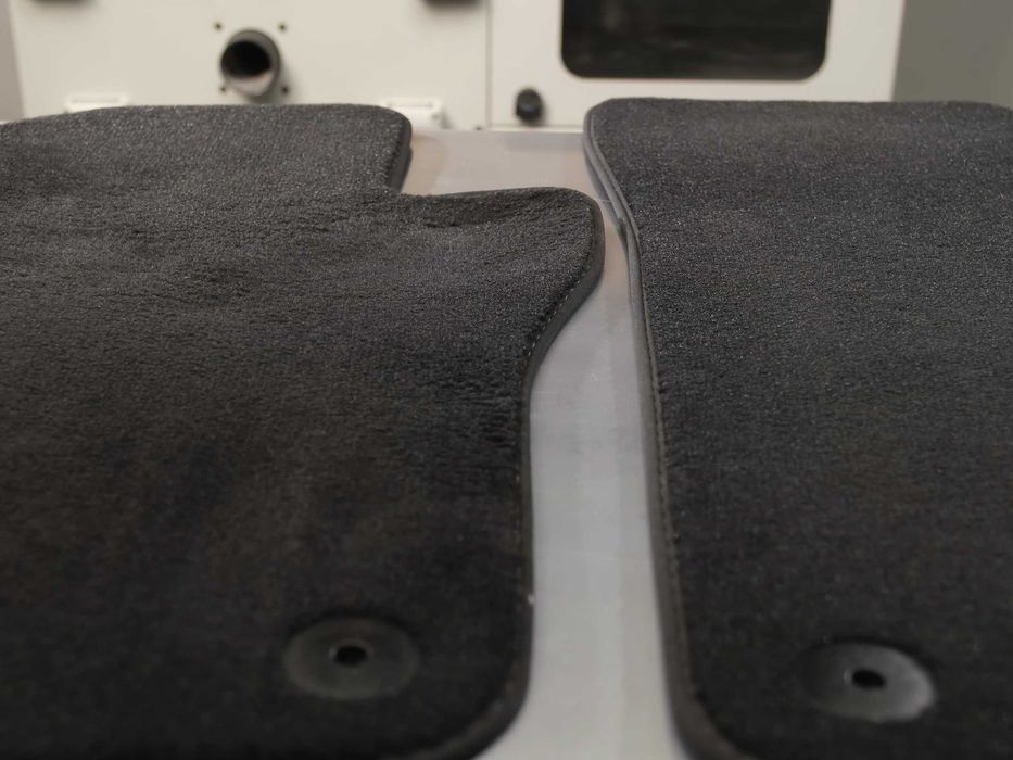 Фарба для текстилю та килимків Сhamaleon, 400 мл Аерозоль Чорний