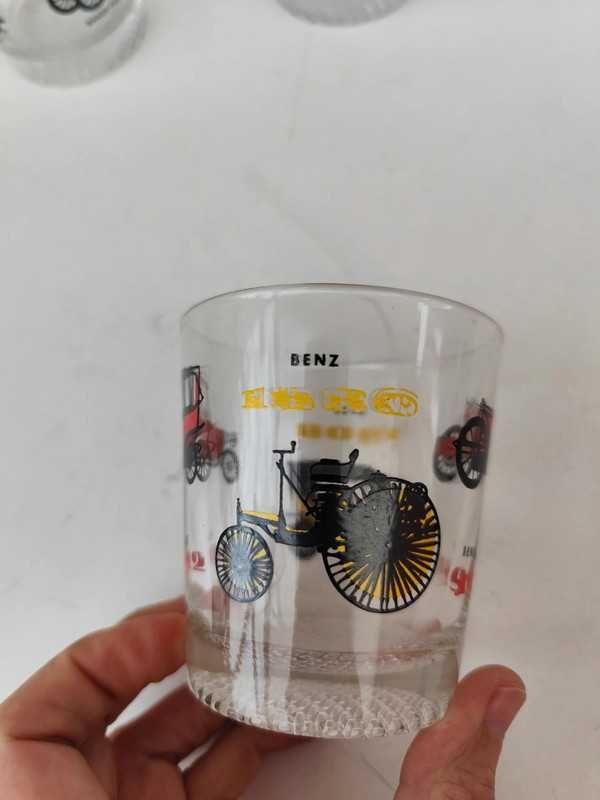 Conjunto de 3 copos com motivos automobilisticos