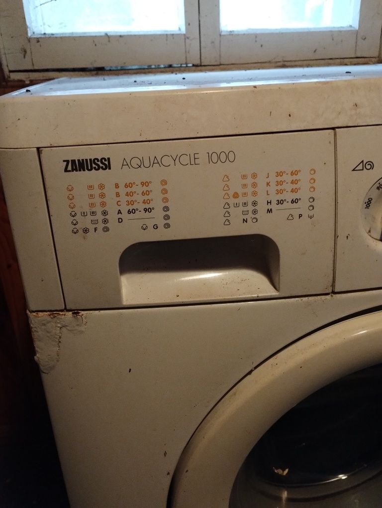 Пральна машинка Zanussi Aqvacycle 1000