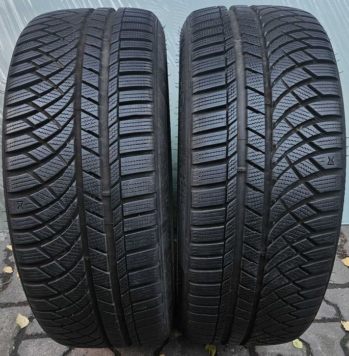 245/45R19 kumho wintercaft wp 72