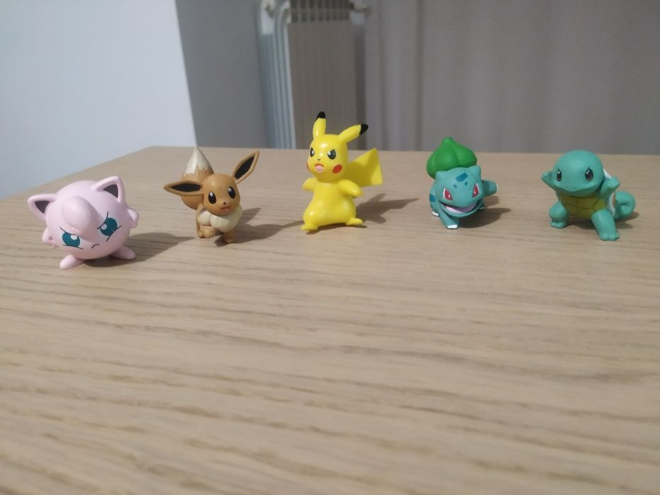 Bonecos/Figuras POKÉMON 4-6CM