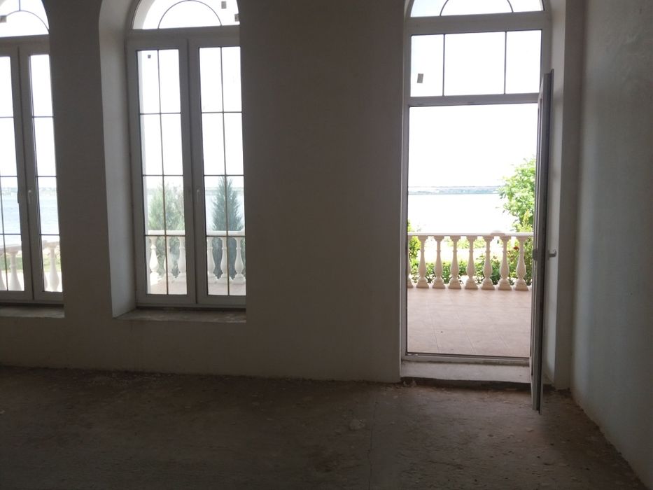 Продаю клубний будинок м.Миколаїв