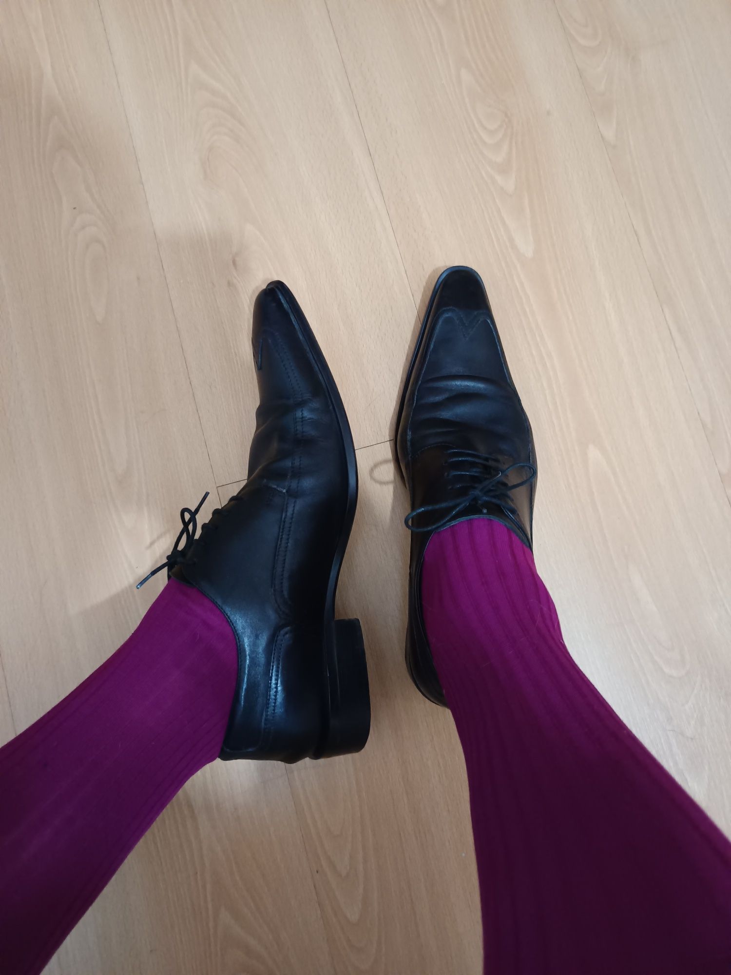 Sapatos bicudos homem