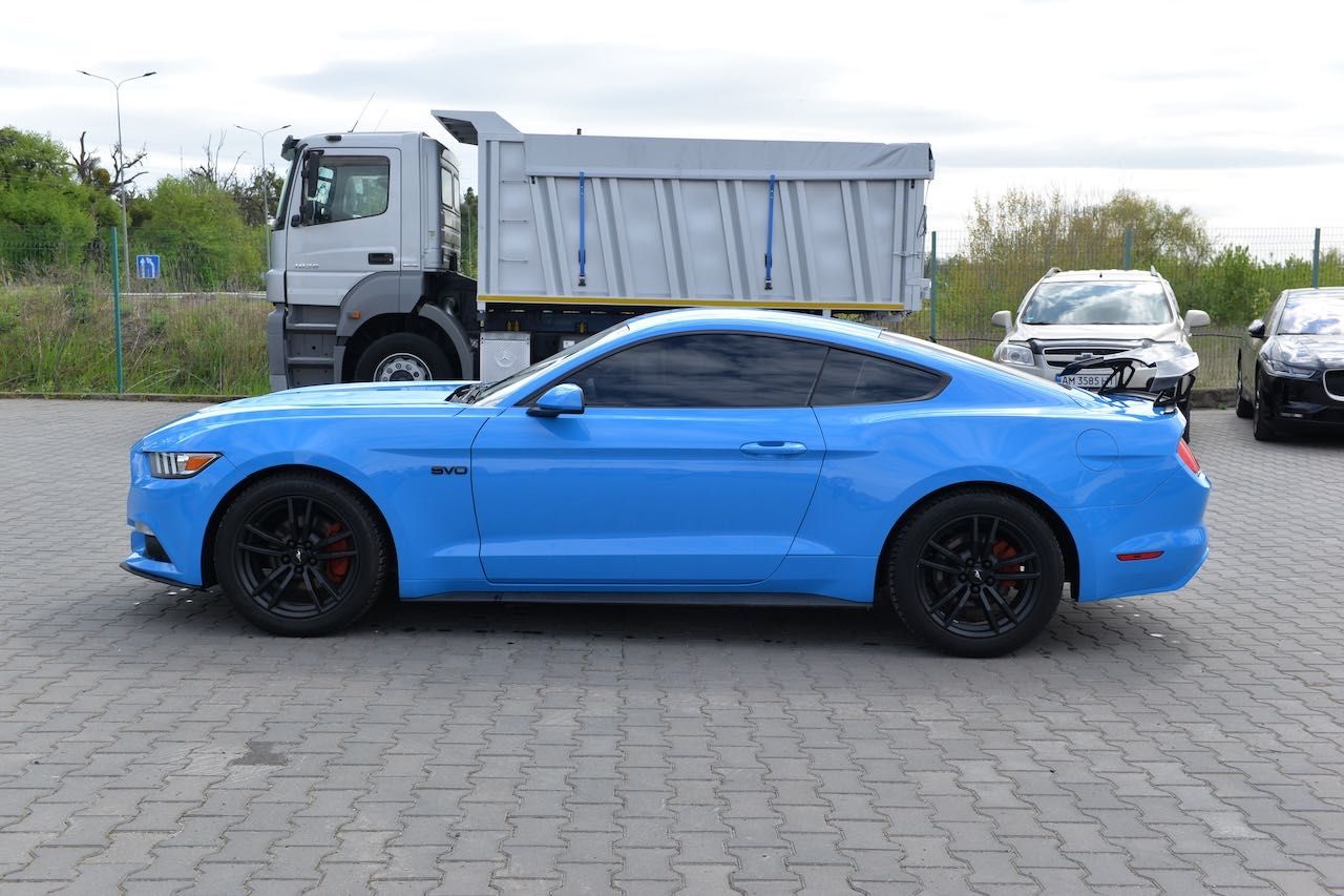 Ford Mustang 2017р 2.3i MT (310 к.с.) 2017р