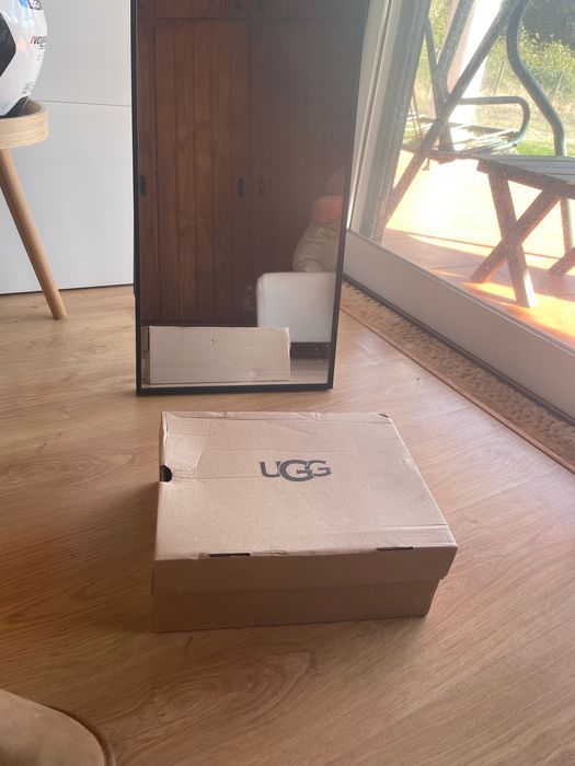 Uggs Botas Castanhas Claras