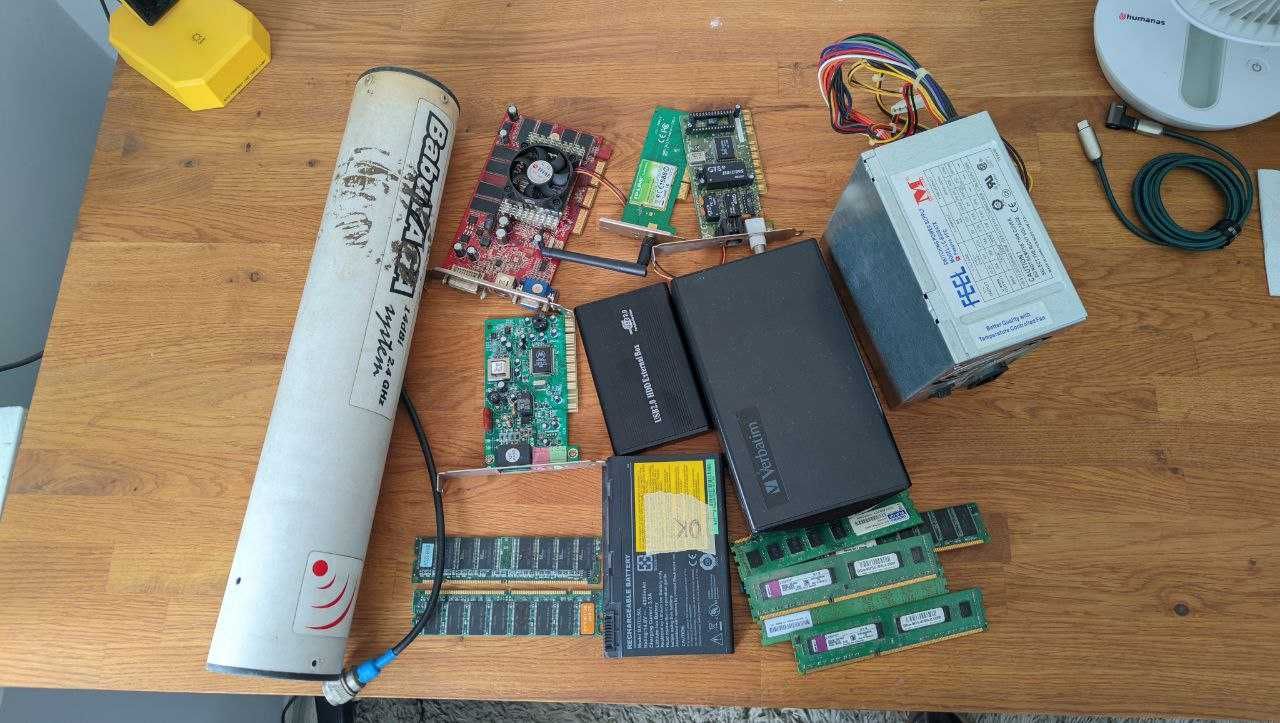 Części komputerowe Geforce Tplink RAM DDR2 DDR DDR3 Zasilacz ATX