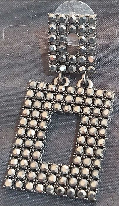 Brincos com elegância