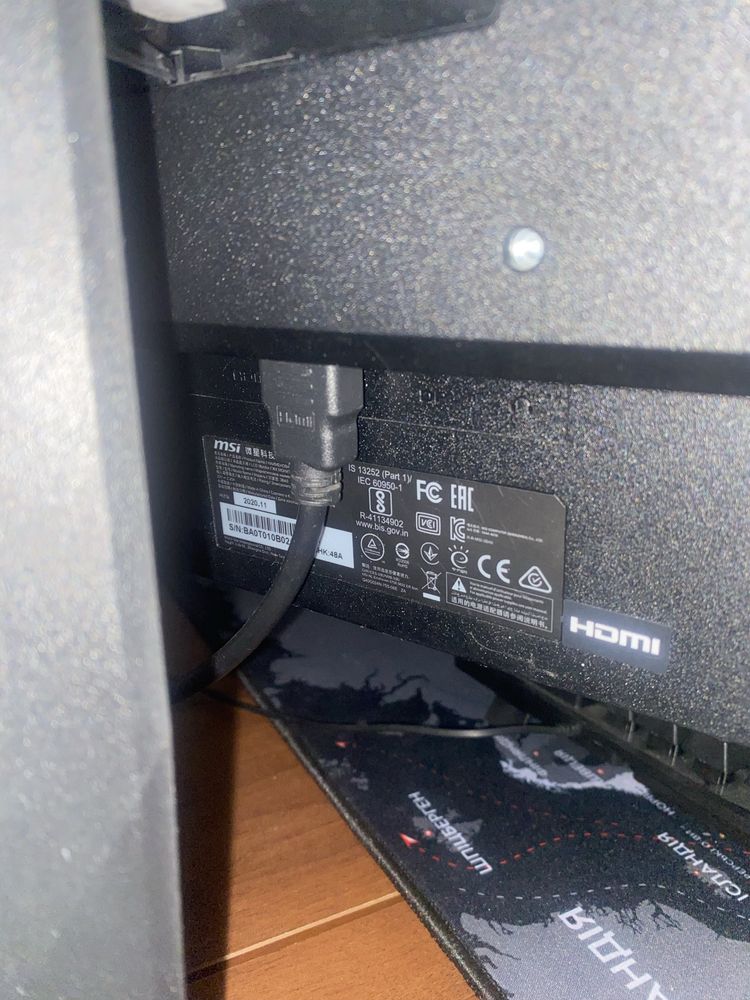 Продам игровой монитор MSI G24C4