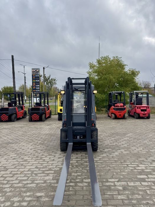 Навантажувач Doosan D25G Дизель погрузчик