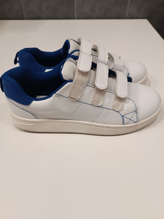 Sapatilhas Zippy brancas e azuis n36